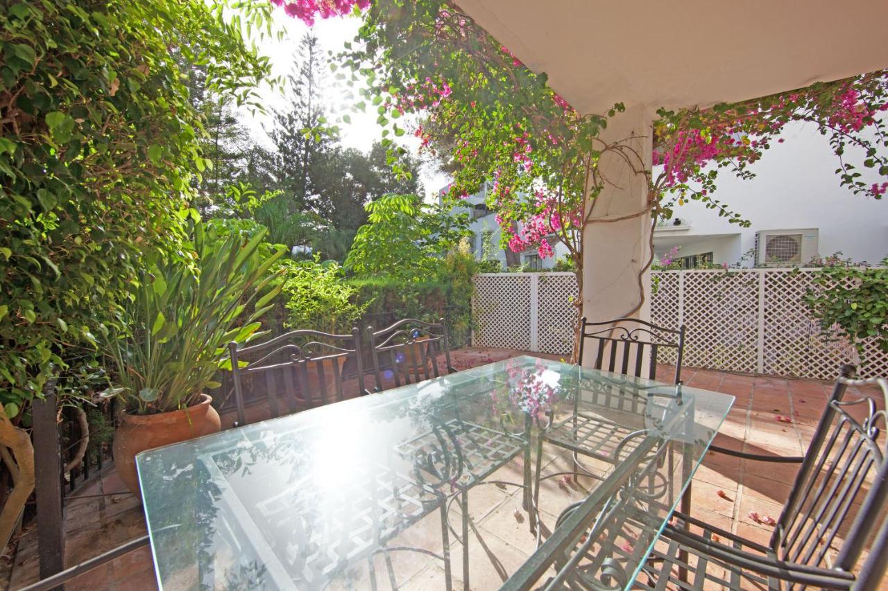 White Pearl Beach Elviria Марбеля Екстериор снимка