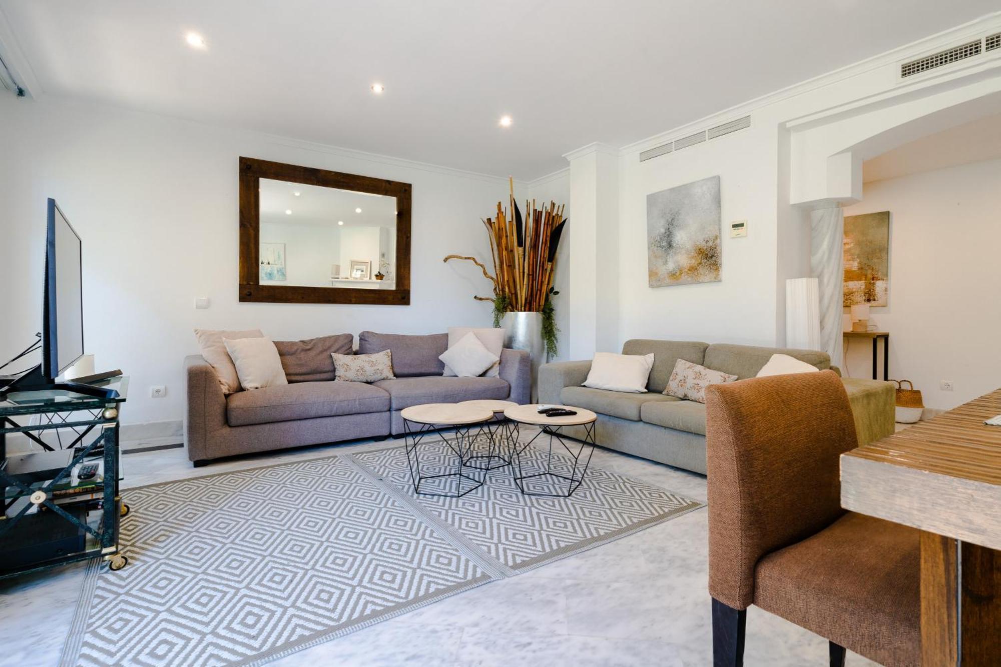 White Pearl Beach Elviria Марбеля Екстериор снимка