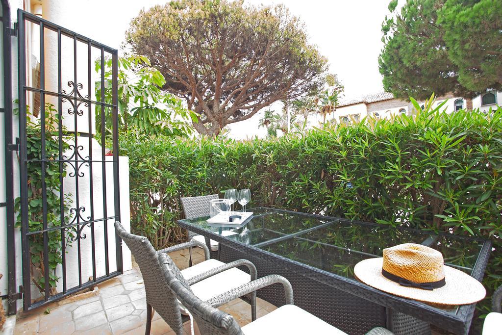 White Pearl Beach Elviria Марбеля Екстериор снимка